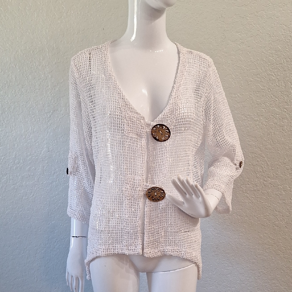 NWT NINA LEONARD White CROCHET TOPPER SHRUG - Picture 2 of 10